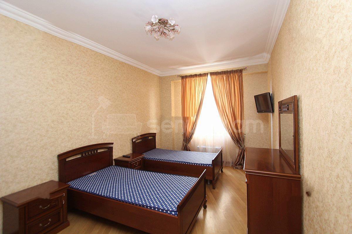 4 Սենյականոց Բնակարան Նորակառույցում, 160քմ, 4/10 հարկ, Կապիտալ Վերանորոգված