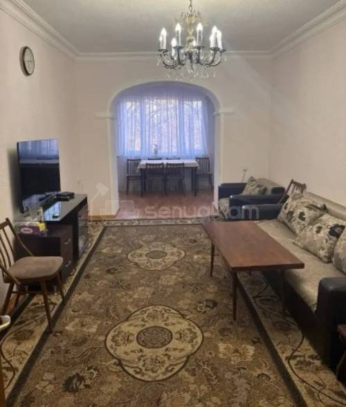 4 Սենյականոց Բնակարան Քարե Շենքում, 75քմ, 3/5 հարկ, Կոսմետիկ Վերանորոգված