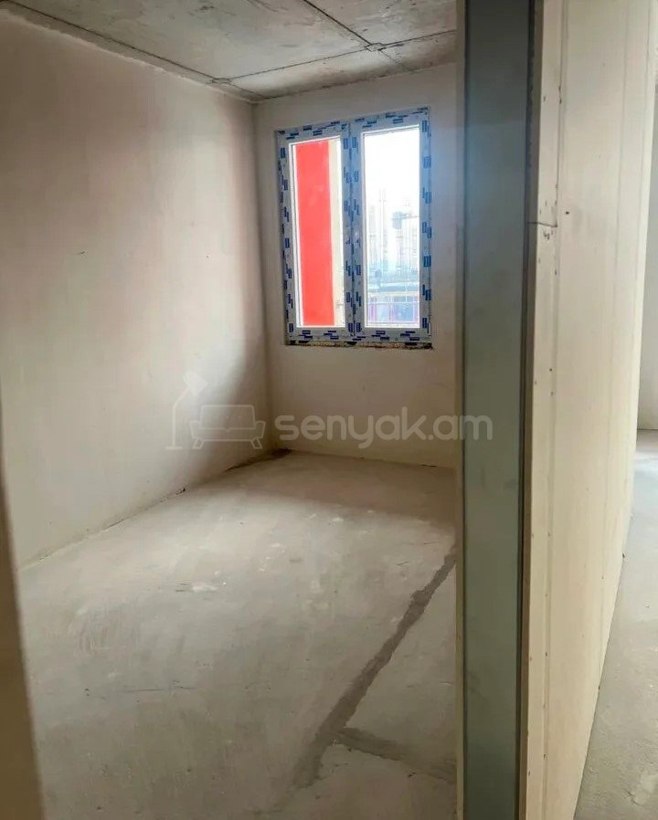 3 Սենյականոց Բնակարան Նորակառույցում, 84քմ, 3/13 հարկ, Զրոյական Վիճակում