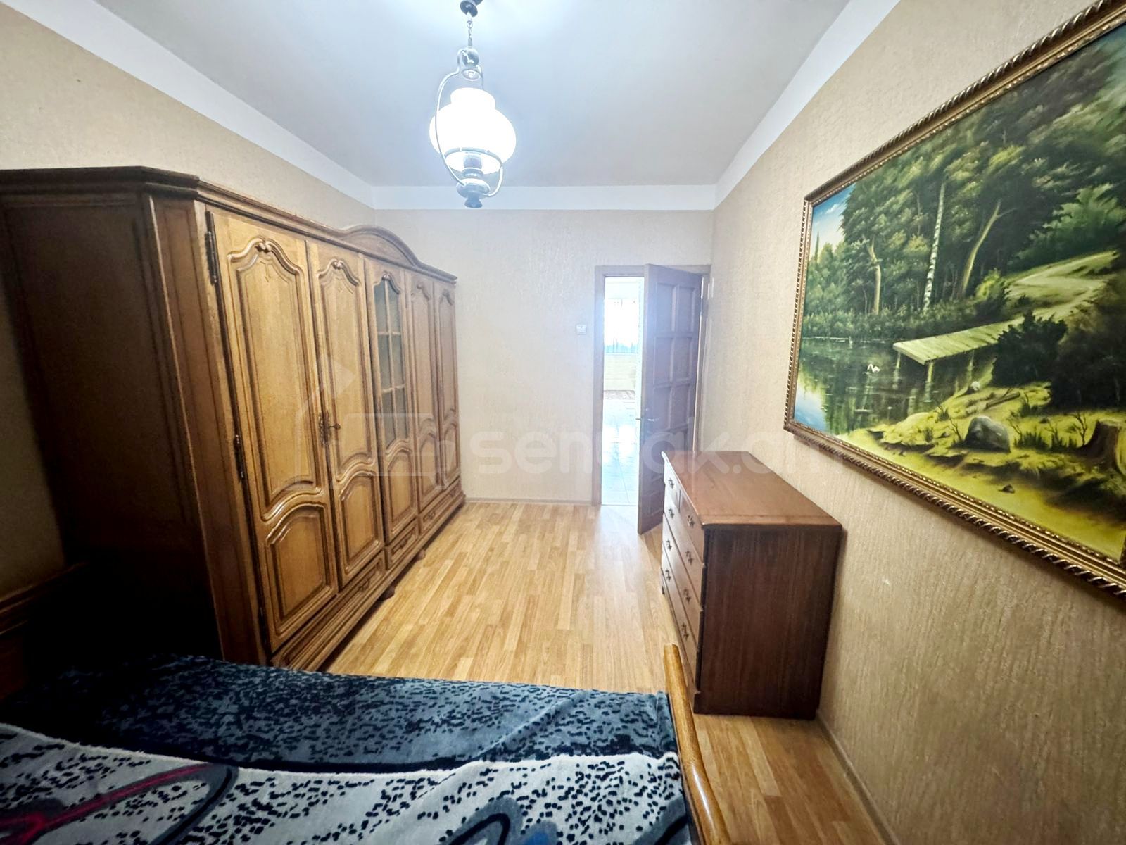 3 Սենյականոց Բնակարան Քարե Շենքում, 100քմ, 1/5 հարկ, Կապիտալ Վերանորոգված, Կահավորված, Արևկող