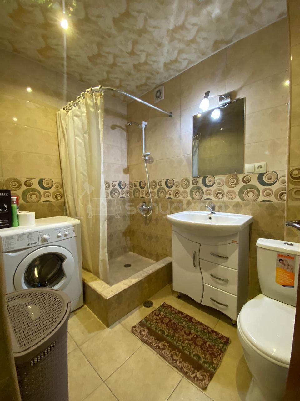 2 Սենյականոց Բնակարան Քարե Շենքում, 33քմ, 2/5 հարկ, Կապիտալ Վերանորոգված