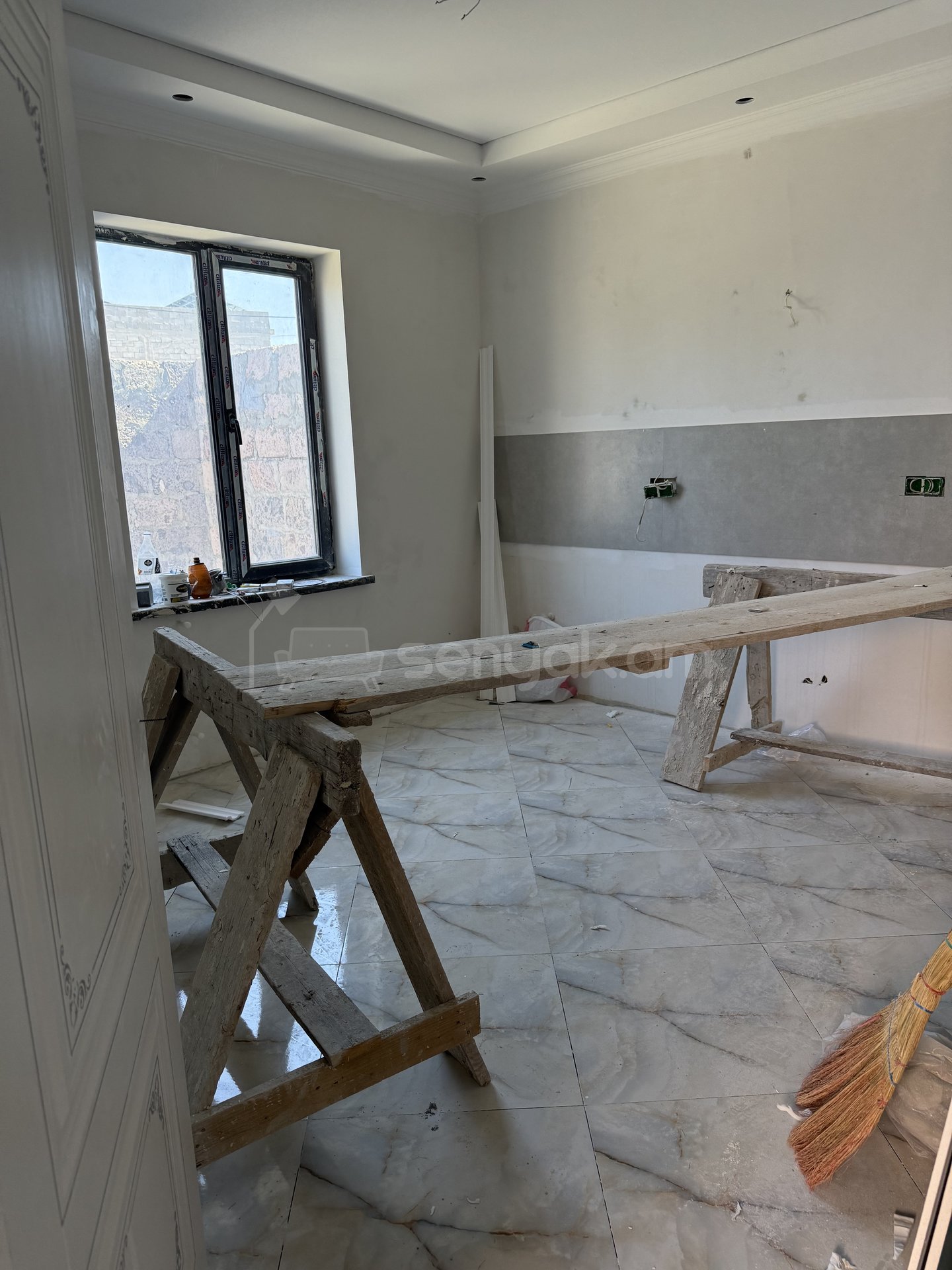 3 Սենյականոց Սեփական Տուն, 140քմ, Կապիտալ Վերանորոգված