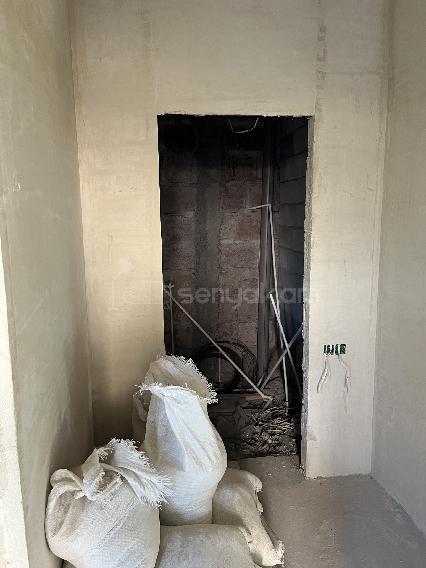 4 Սենյականոց Սեփական Տուն, 147քմ, Կապիտալ Վերանորոգված