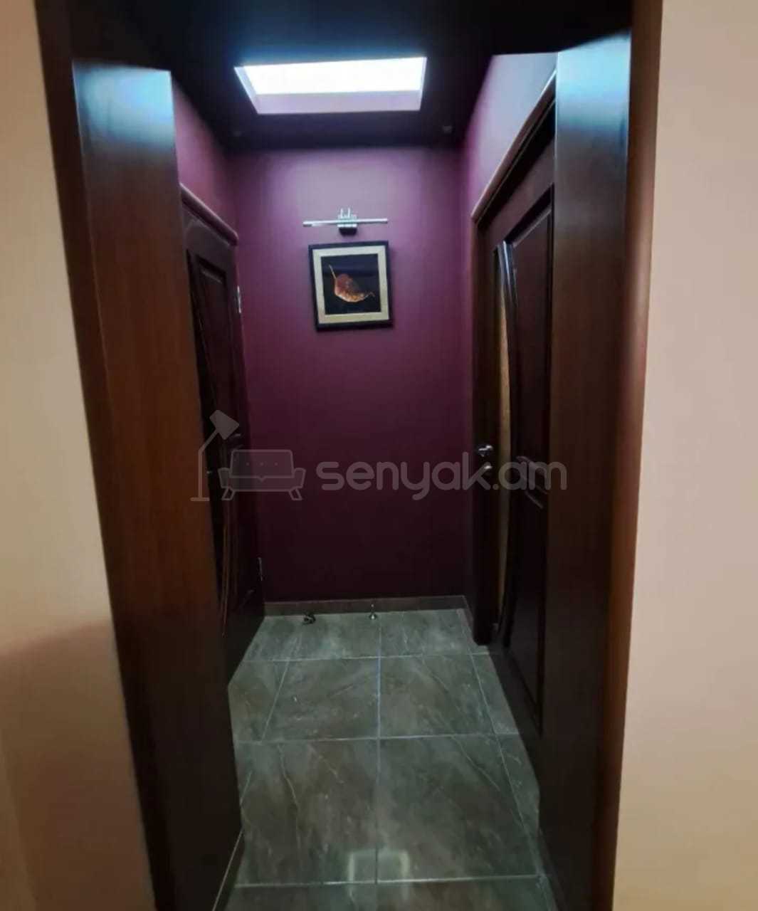 2 Սենյականոց Բնակարան, 70քմ, 7/9 հարկ, Նորմալ Վիճակում