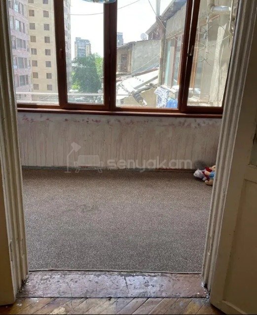 3 Սենյականոց Բնակարան, 100քմ, 4/10 հարկ, Պետական Վիճակում