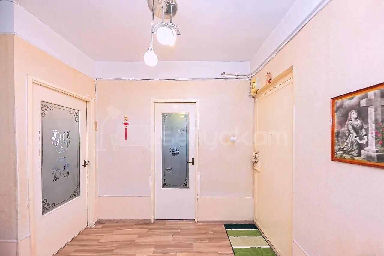 3 Սենյականոց Բնակարան, 78քմ, 2/16 հարկ, Կոսմետիկ Վերանորոգված