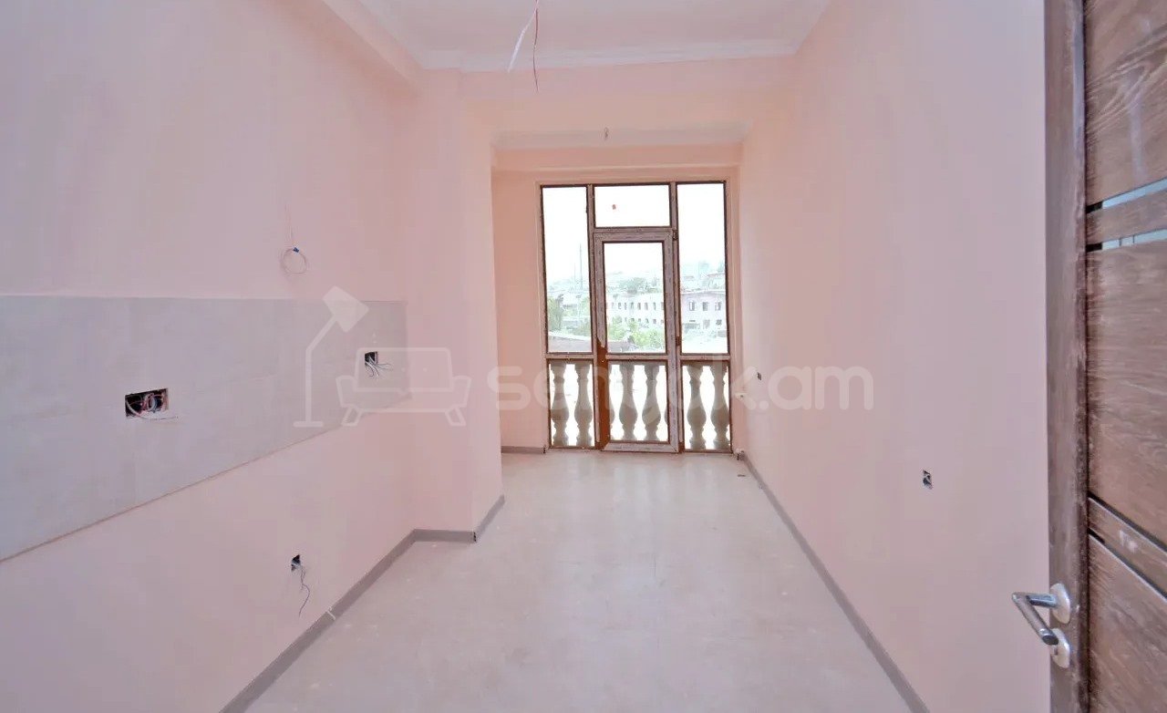 3 Սենյականոց Բնակարան Նորակառույցում, 96քմ, 3/8 հարկ, Կապիտալ Վերանորոգված