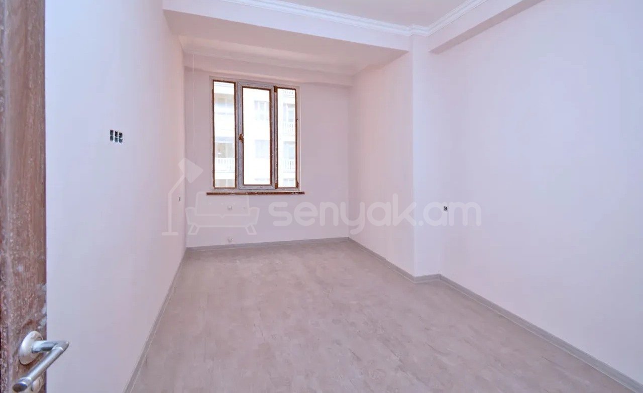 3 Սենյականոց Բնակարան Նորակառույցում, 96քմ, 3/8 հարկ, Կապիտալ Վերանորոգված