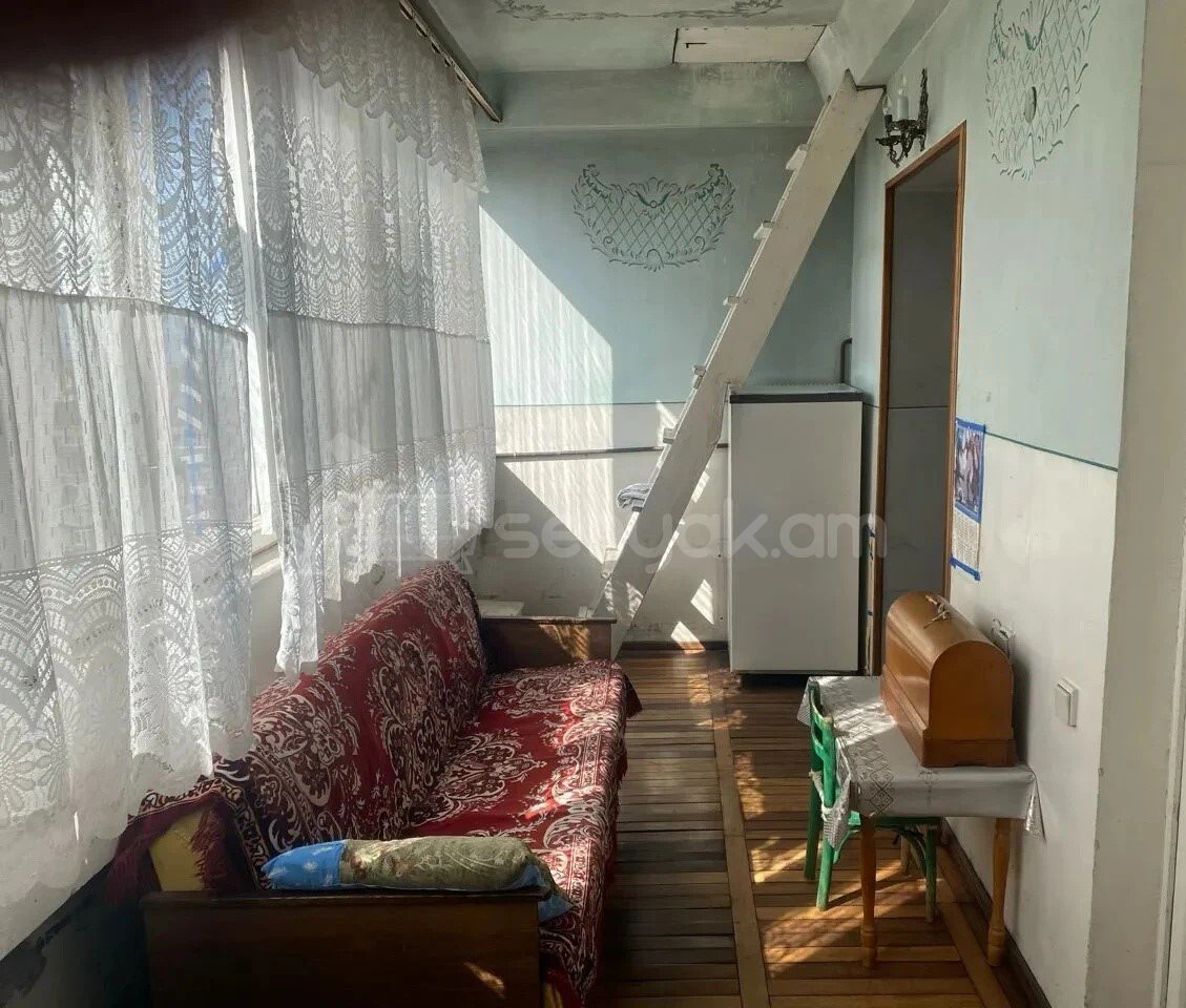 2 Սենյականոց Բնակարան, 67քմ, 9/9 հարկ, Պետական Վիճակում