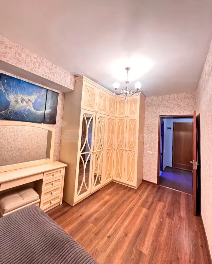 2 Սենյականոց Բնակարան, 42քմ, 5/10 հարկ, Կապիտալ Վերանորոգված, Կահավորված