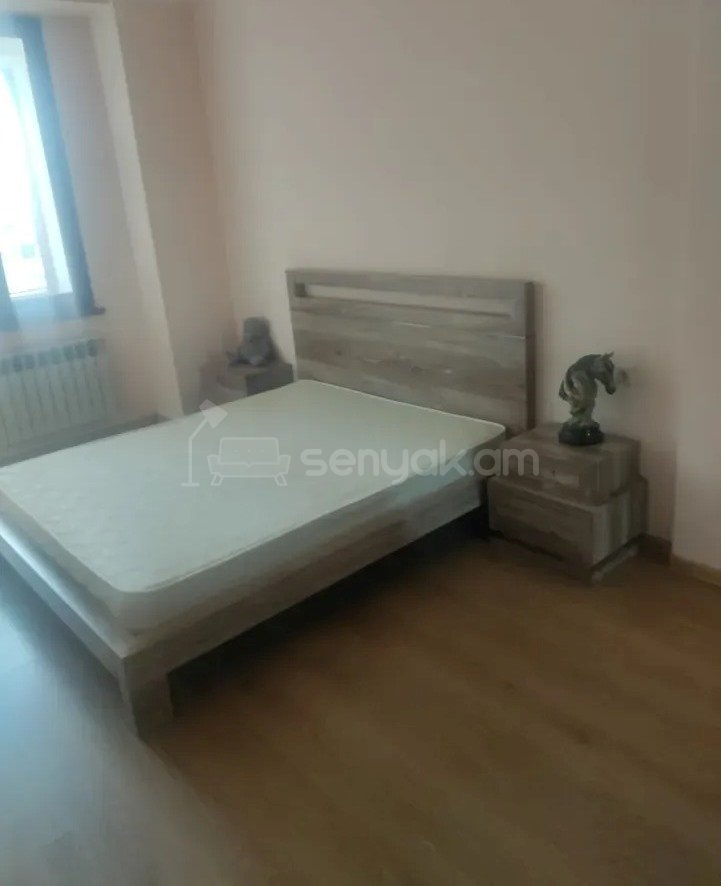 3 Սենյականոց Բնակարան Նորակառույցում, 100քմ, 4/8 հարկ, Կապիտալ Վերանորոգված