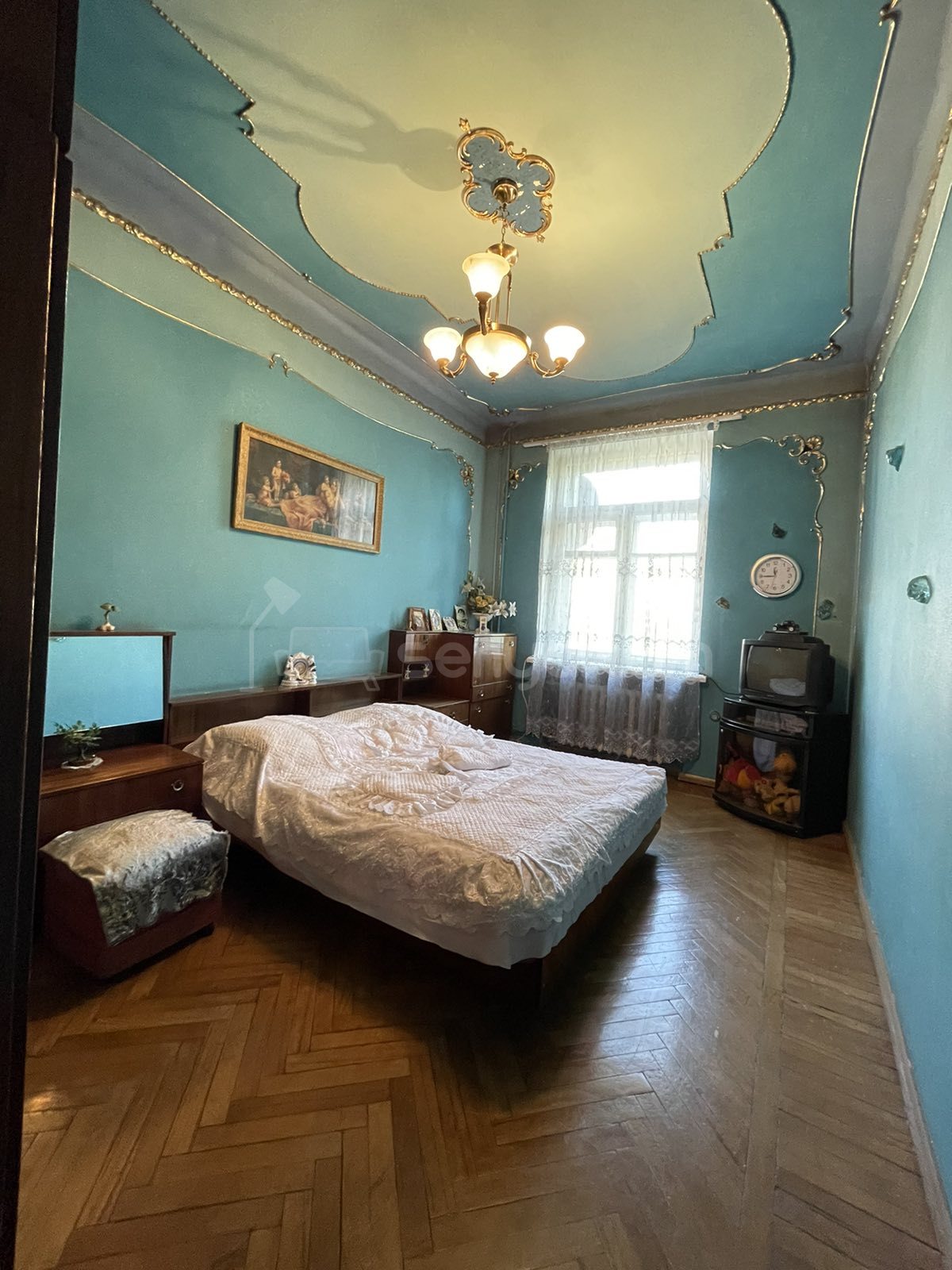 3 Սենյականոց Բնակարան Քարե Շենքում, 70քմ, 4/5 հարկ, Նորմալ Վիճակում
