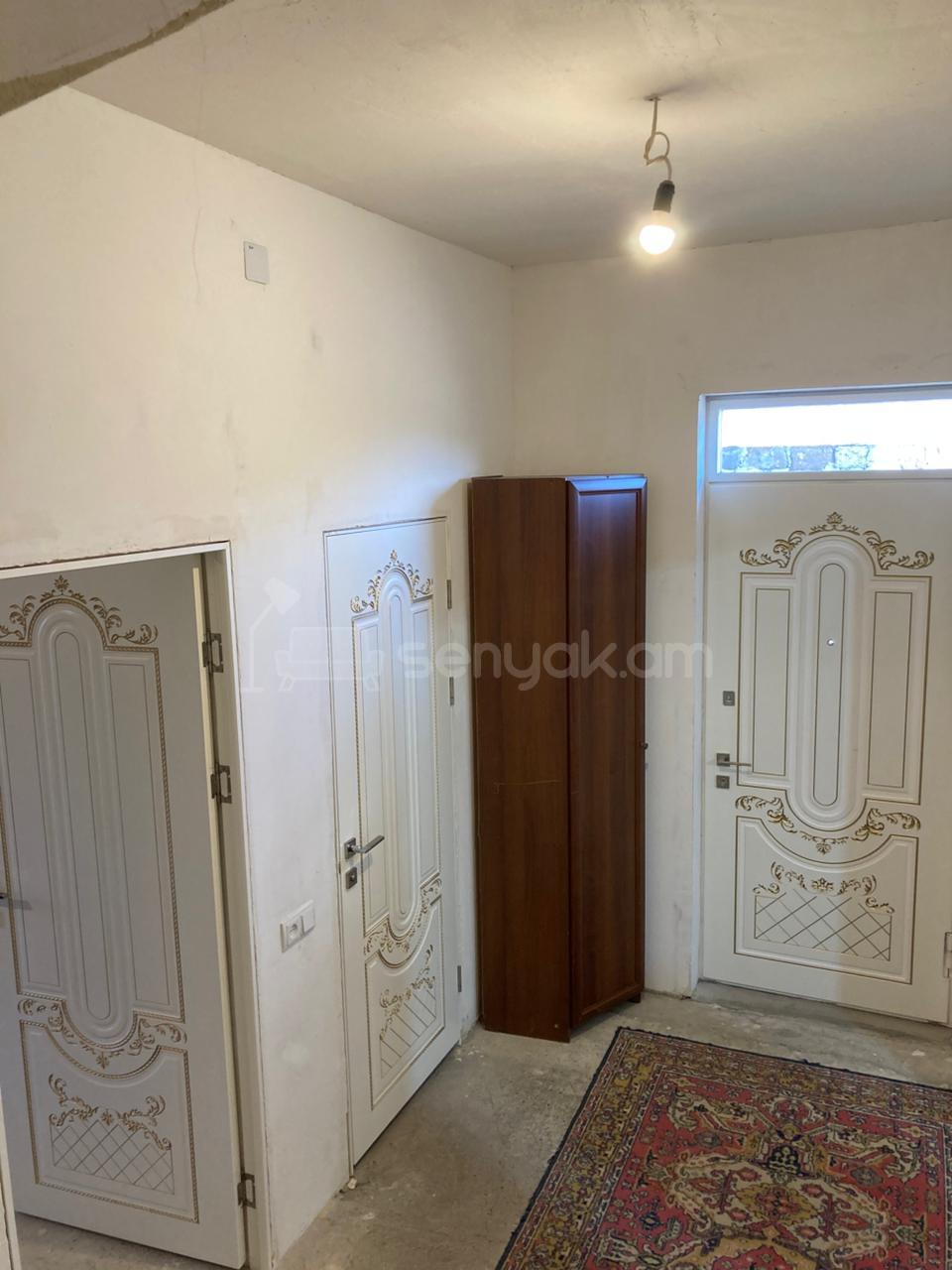 4 Սենյականոց Սեփական Տուն, 140քմ, Կապիտալ Վերանորոգված