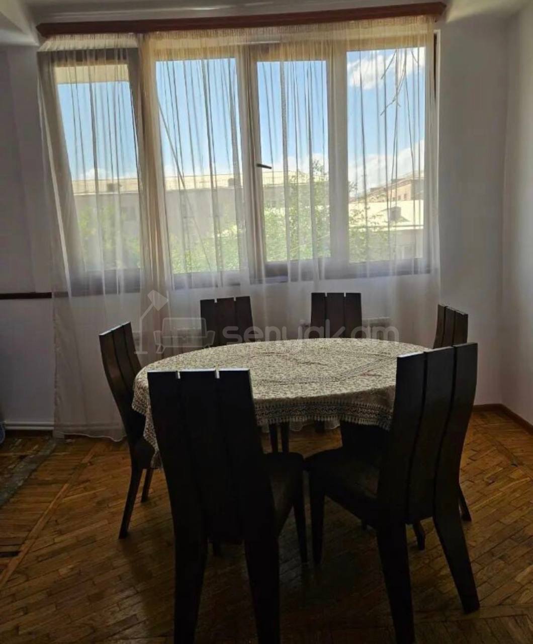 2 Սենյականոց Բնակարան Քարե Շենքում, 64քմ, 3/5 հարկ, Կոսմետիկ Վերանորոգված, Կահավորված