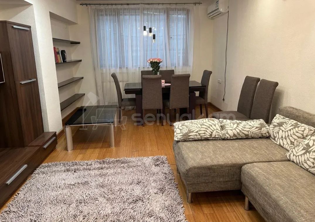2 Սենյականոց Բնակարան, 70քմ, 2/7 հարկ, Կապիտալ Վերանորոգված, Կահավորված, Արևկող
