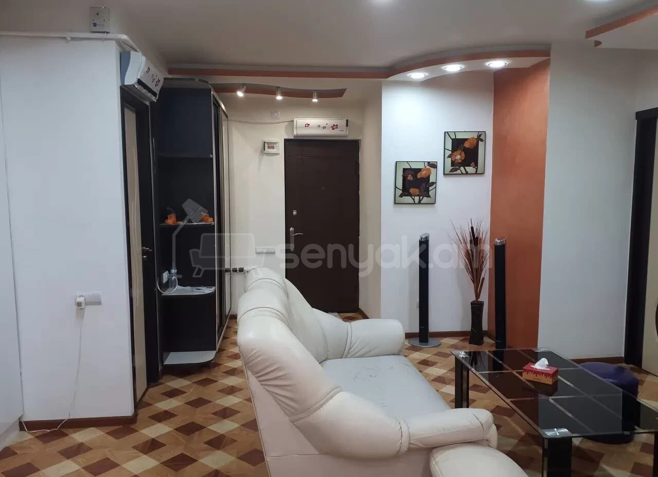 2 Սենյականոց Բնակարան, 40քմ, 4/9 հարկ, Կապիտալ Վերանորոգված