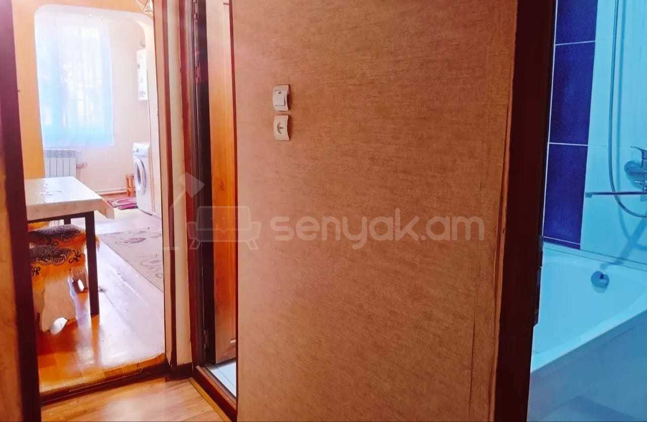2 Սենյականոց Բնակարան, 61քմ, 1/5 հարկ, Նորմալ Վիճակում