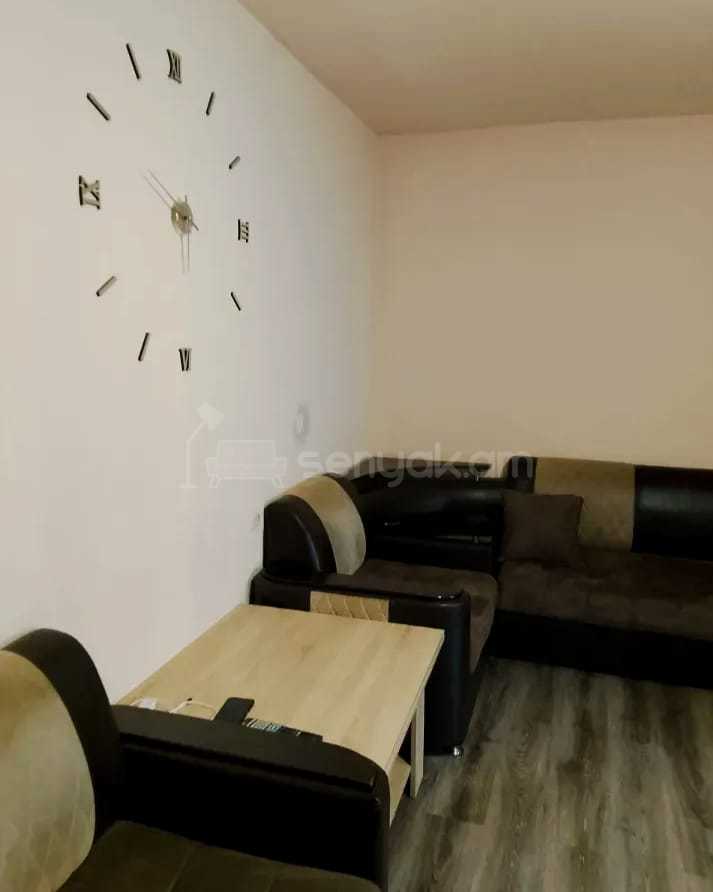 3 Սենյականոց Բնակարան, 72քմ, 5/9 հարկ, Նորմալ Վիճակում