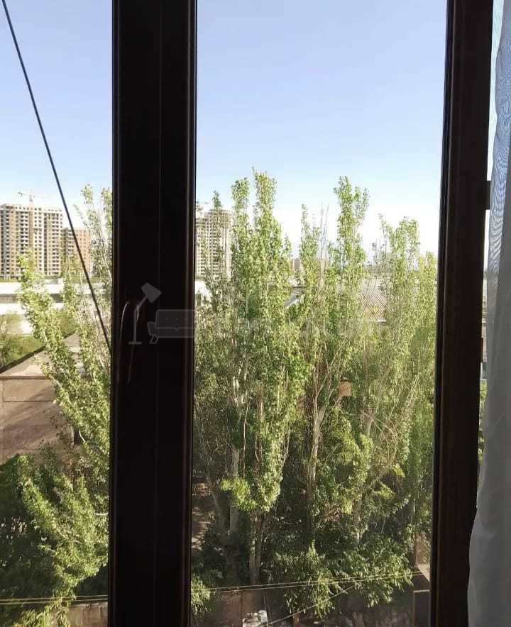 3 Սենյականոց Բնակարան, 72քմ, 5/9 հարկ, Նորմալ Վիճակում