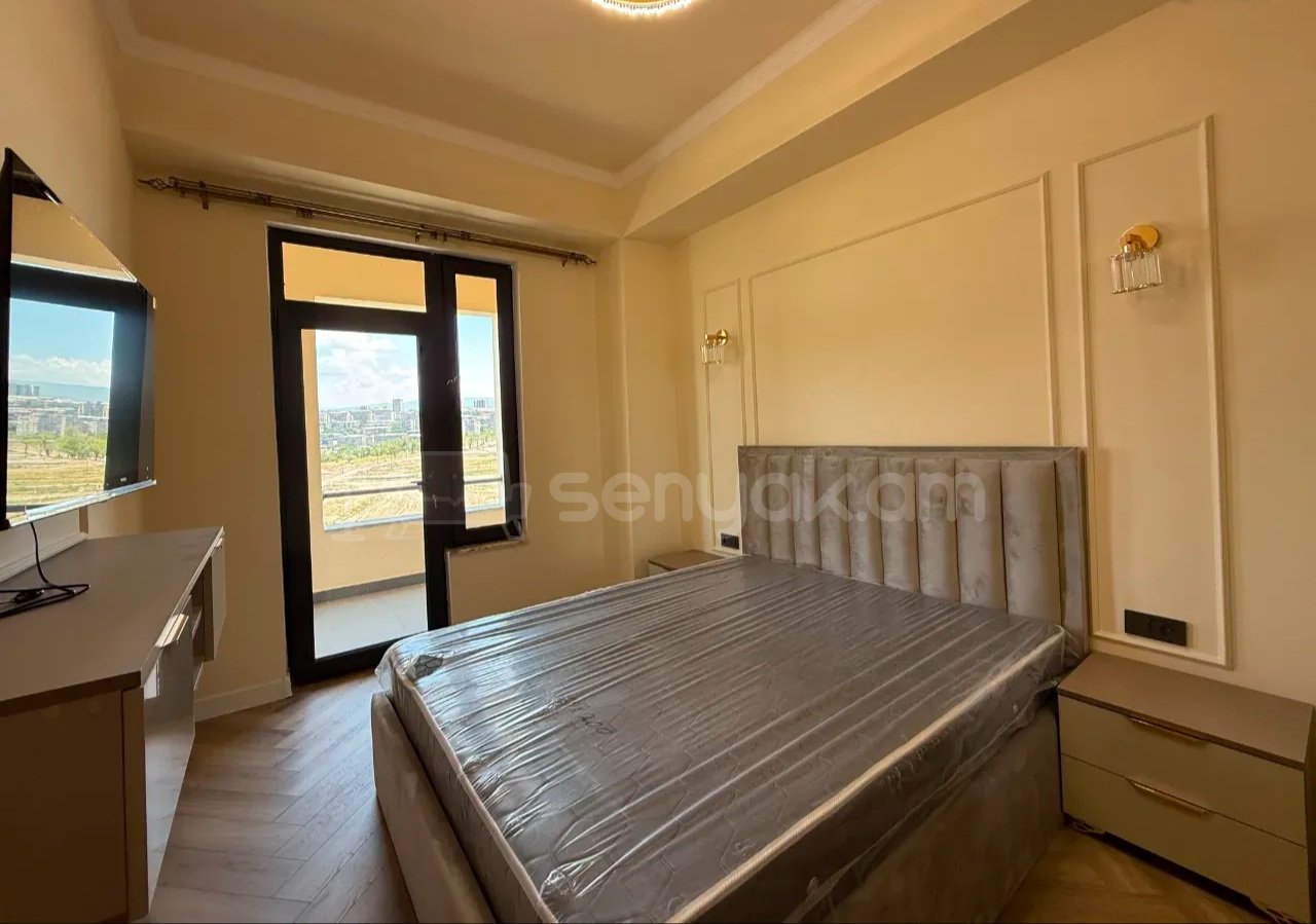 3 Սենյականոց Բնակարան Նորակառույցում, 80քմ, 6/14 հարկ, Կապիտալ Վերանորոգված, Կահավորված, Արևկող