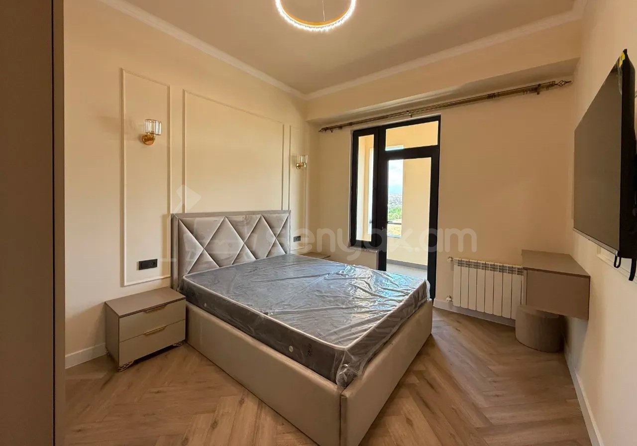 3 Սենյականոց Բնակարան Նորակառույցում, 80քմ, 6/14 հարկ, Կապիտալ Վերանորոգված, Կահավորված, Արևկող