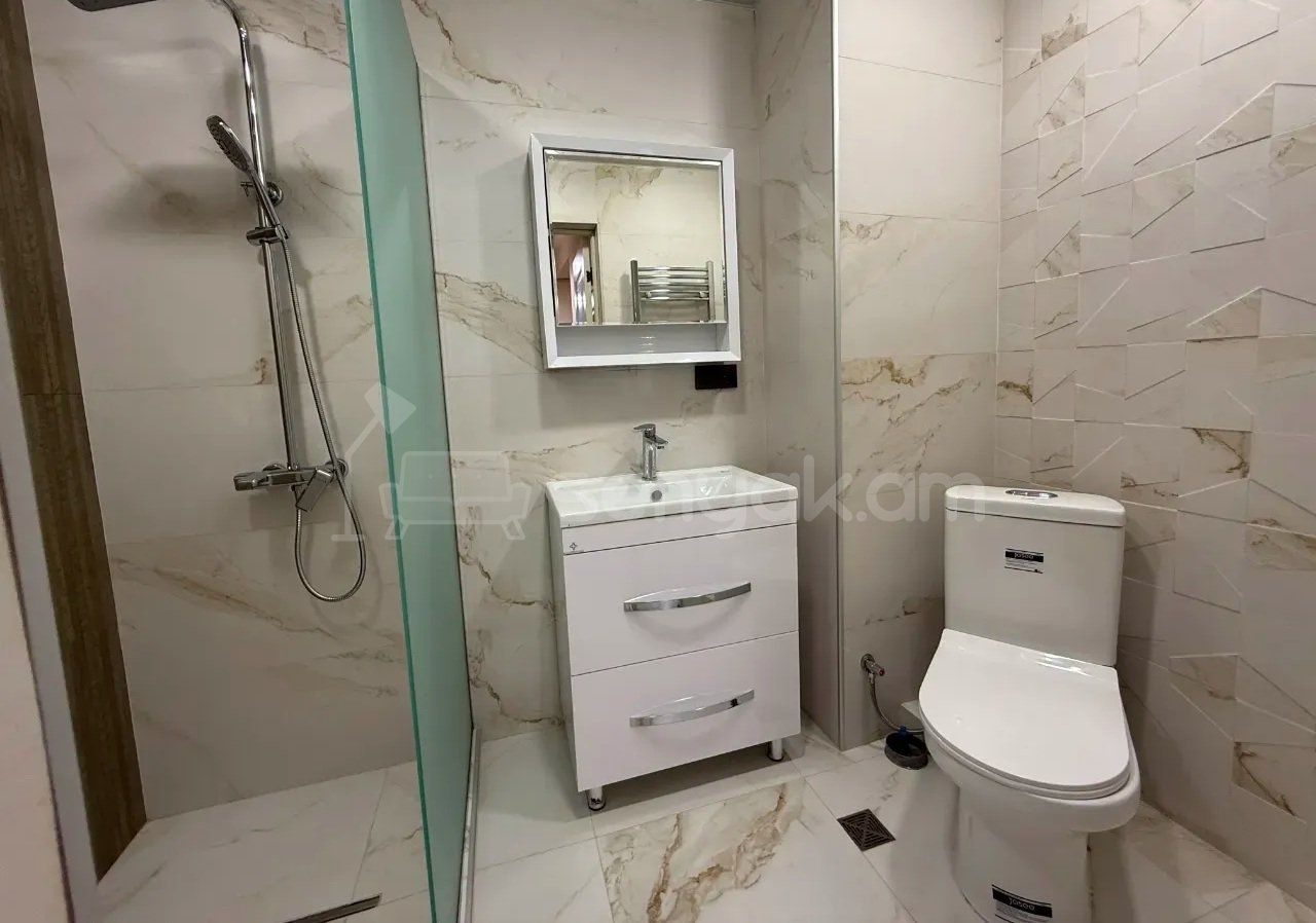 3 Սենյականոց Բնակարան Նորակառույցում, 80քմ, 6/14 հարկ, Կապիտալ Վերանորոգված, Կահավորված, Արևկող