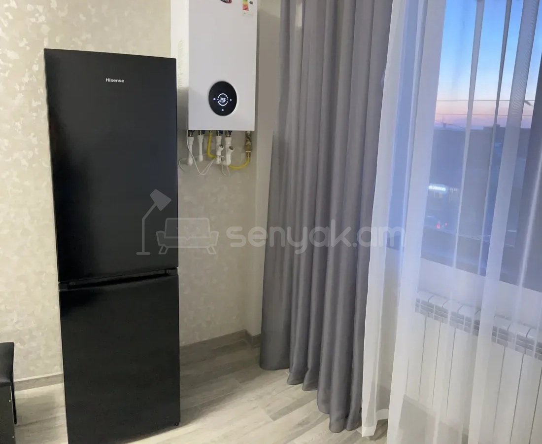 3 Սենյականոց Բնակարան Նորակառույցում, 86քմ, 2/16 հարկ, Դիզայներական Վերանորոգված, Կահավորված