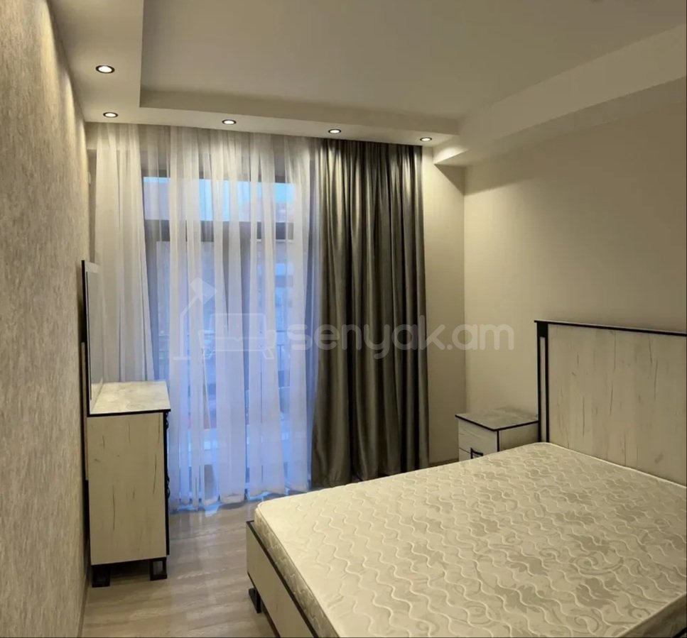3 Սենյականոց Բնակարան Նորակառույցում, 86քմ, 2/16 հարկ, Դիզայներական Վերանորոգված, Կահավորված