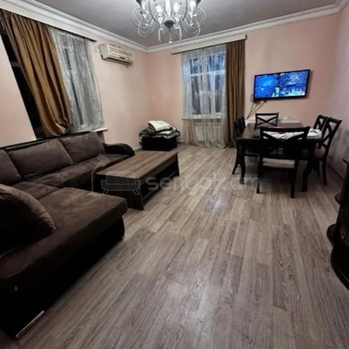 2 Սենյականոց Բնակարան Քարե Շենքում, 60քմ, 1/5 հարկ, Կոսմետիկ Վերանորոգված, Կահավորված, Արևկող