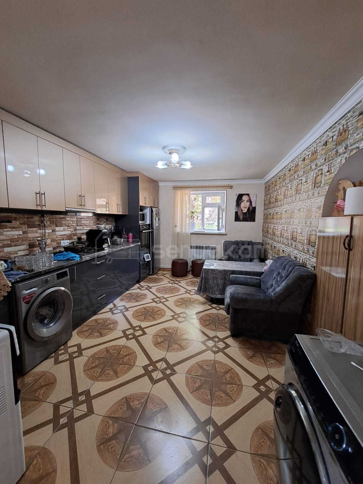 6 Սենյականոց Սեփական Տուն, 220քմ, Կապիտալ Վերանորոգված