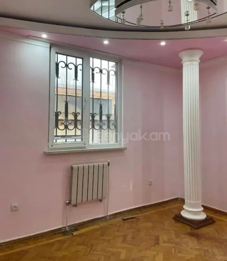 4 Սենյականոց Բնակարան Քարե Շենքում, 120քմ, 1/5 հարկ, Կապիտալ Վերանորոգված, Արևկող