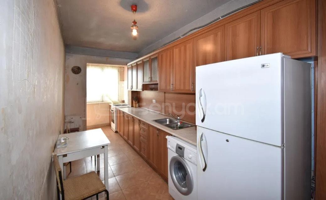 3 Սենյականոց Բնակարան, 97քմ, 4/9 հարկ, Պետական Վիճակում