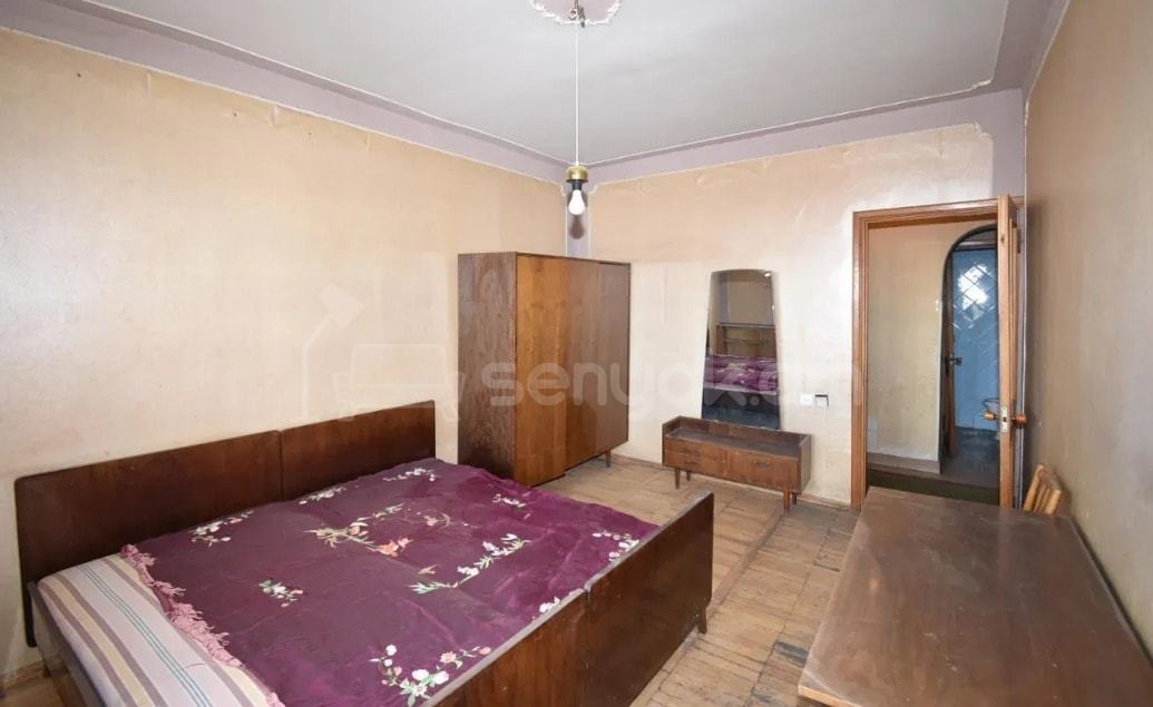 3 Սենյականոց Բնակարան, 97քմ, 4/9 հարկ, Պետական Վիճակում