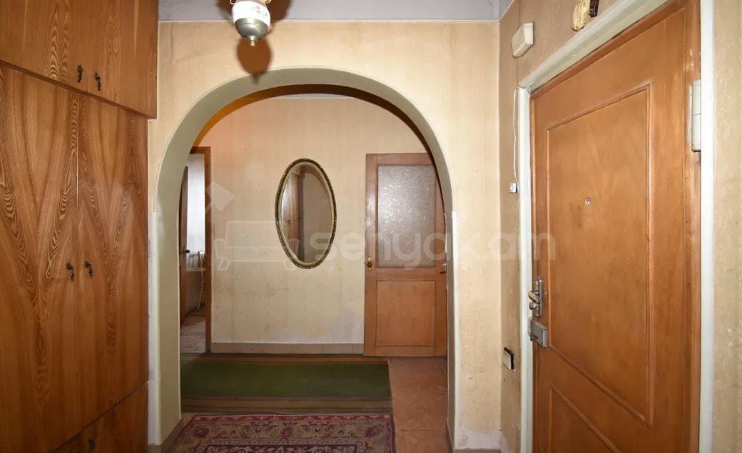3 Սենյականոց Բնակարան, 97քմ, 4/9 հարկ, Պետական Վիճակում
