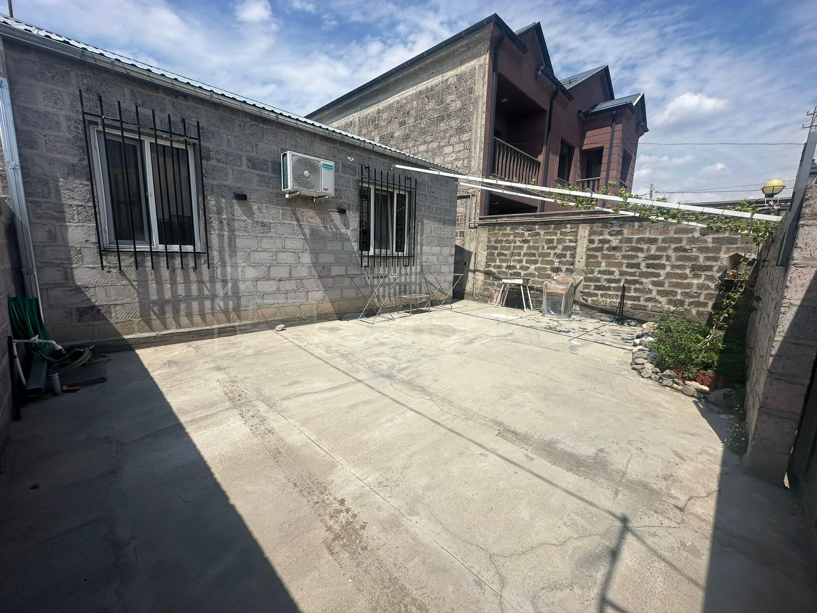 4 Սենյականոց Սեփական Տուն, 75քմ, Կապիտալ Վերանորոգված
