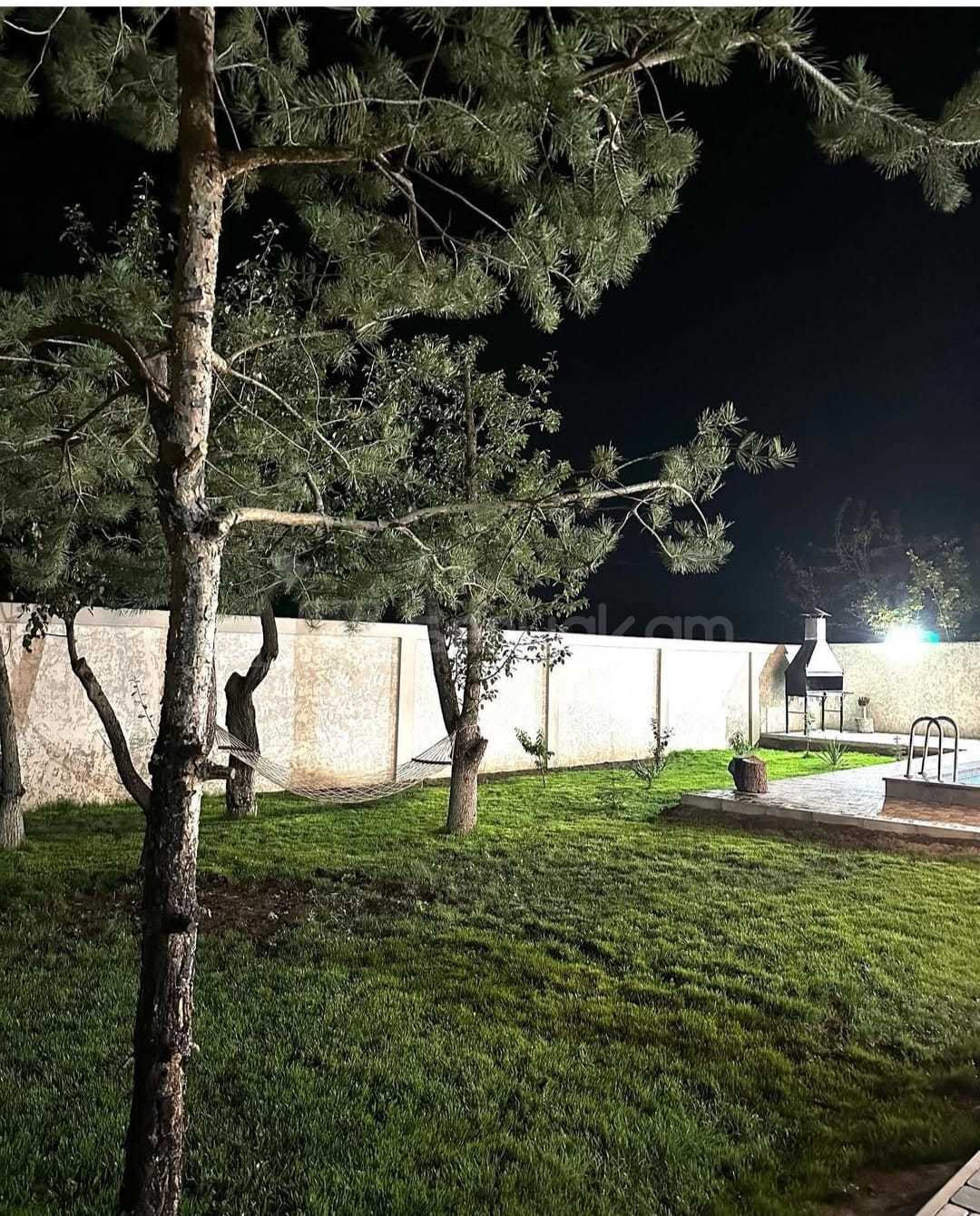 1 Սենյականոց Ամառանոց, 100քմ, Լողավազանով