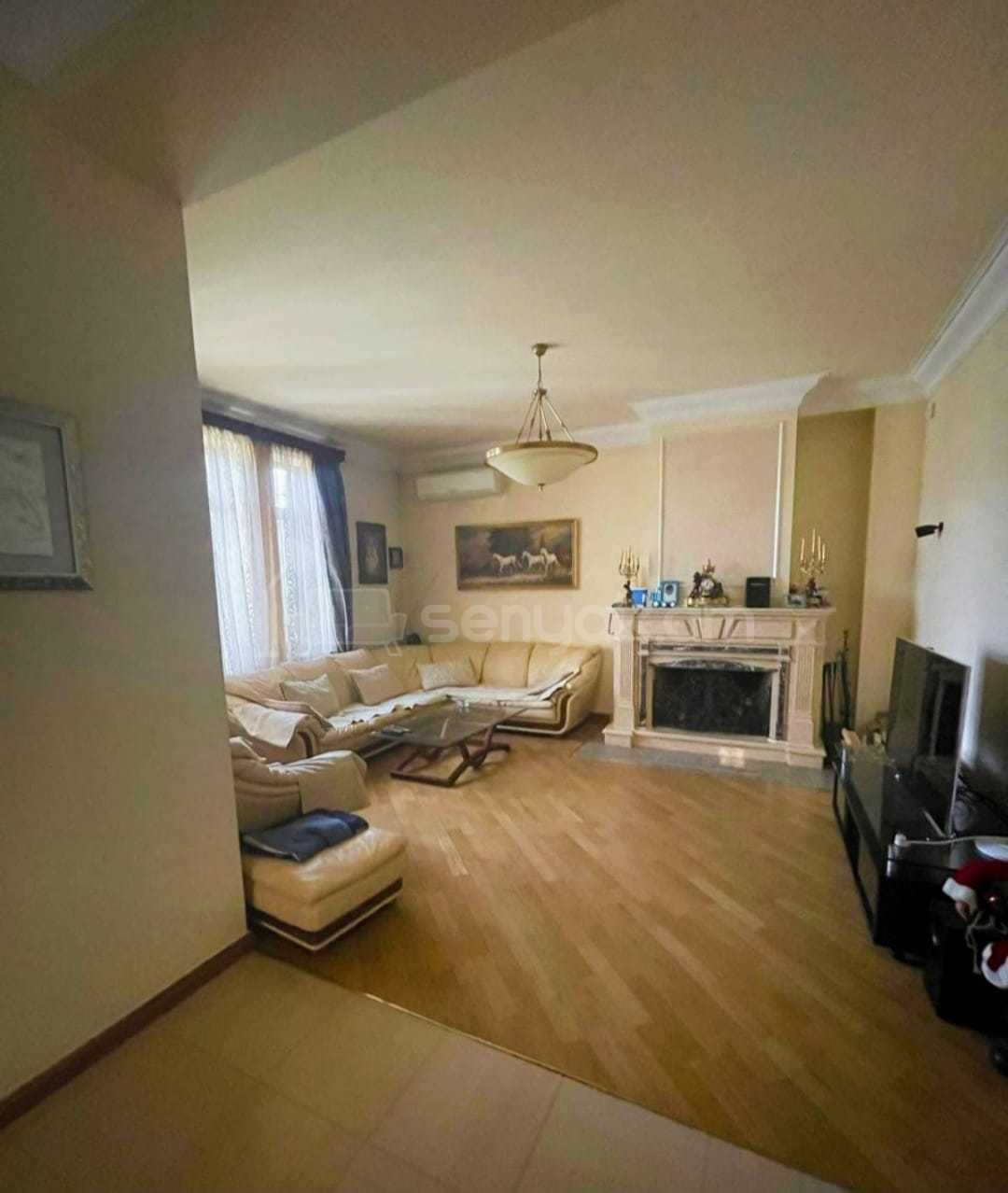 5 Սենյականոց Շքեղ Առանձնատուն, 200քմ, Լողավազանով