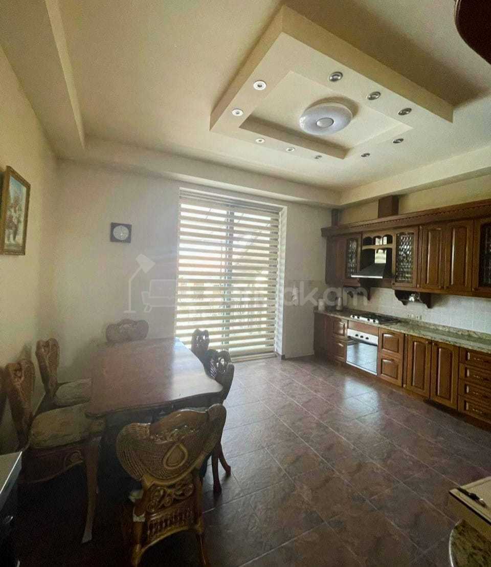 5 Սենյականոց Շքեղ Առանձնատուն, 200քմ, Լողավազանով