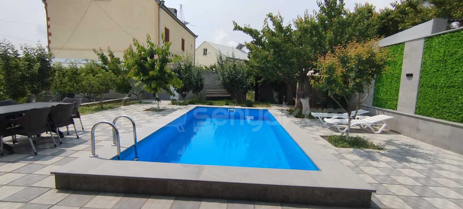 1 Սենյականոց Ամառանոց, 100քմ, Լողավազանով