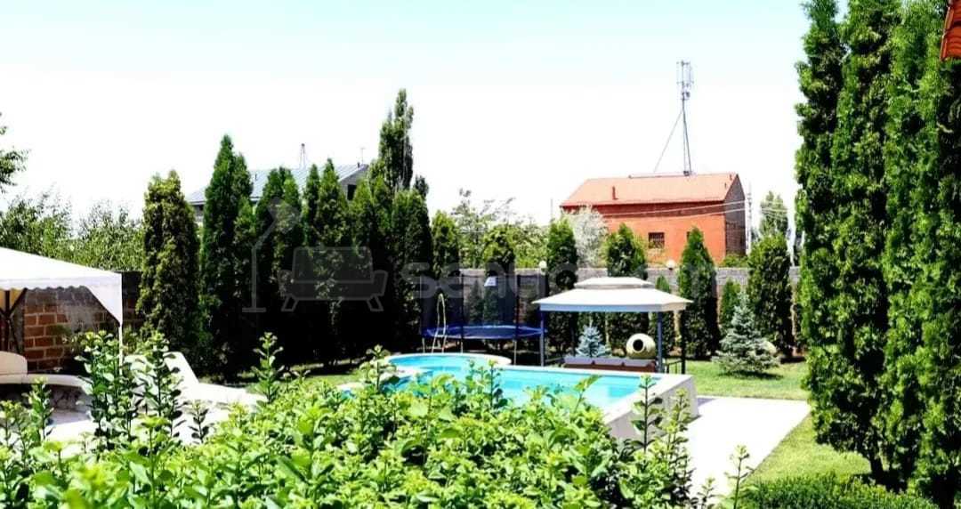 1 Սենյականոց Շքեղ Առանձնատուն, 100քմ, Լողավազանով