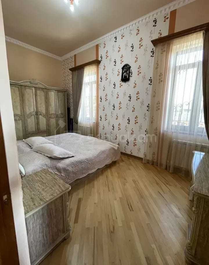 4 Սենյականոց Շքեղ Առանձնատուն, 200քմ, Լողավազանով