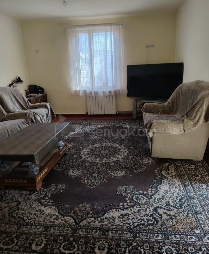 2 Սենյականոց Բնակարան Քարե Շենքում, 69քմ, 1/1 հարկ, Նորմալ Վիճակում, Կահավորված