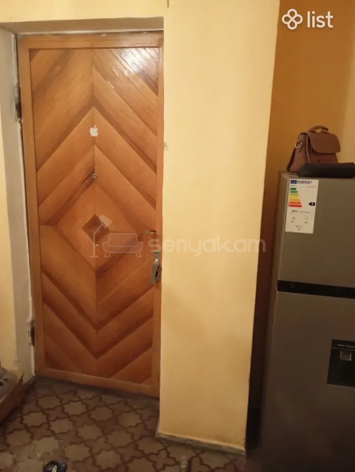 2 Սենյականոց Բնակարան Քարե Շենքում, 40քմ, 1/1 հարկ, Նորմալ Վիճակում, Կահավորված