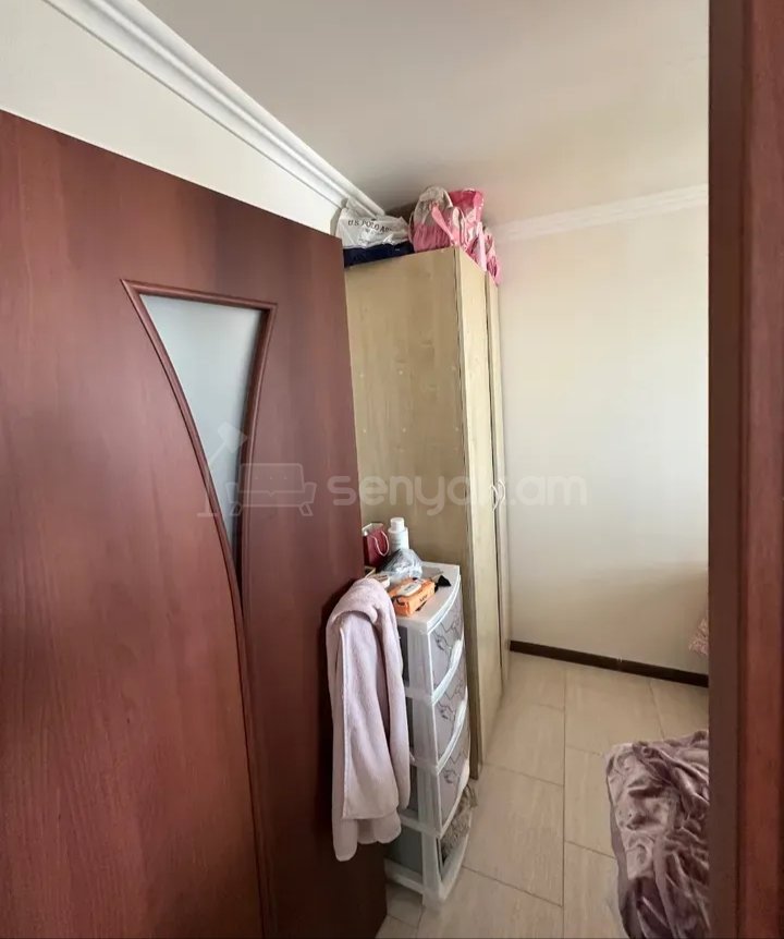 2 Սենյականոց Բնակարան Քարե Շենքում, 52քմ, 2/2 հարկ, Կապիտալ Վերանորոգված, Կահավորված