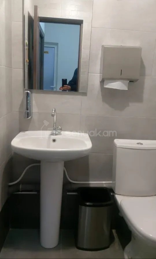 Կոմերցիոն Տարածք, 72քմ, Կապիտալ Վերանորոգված