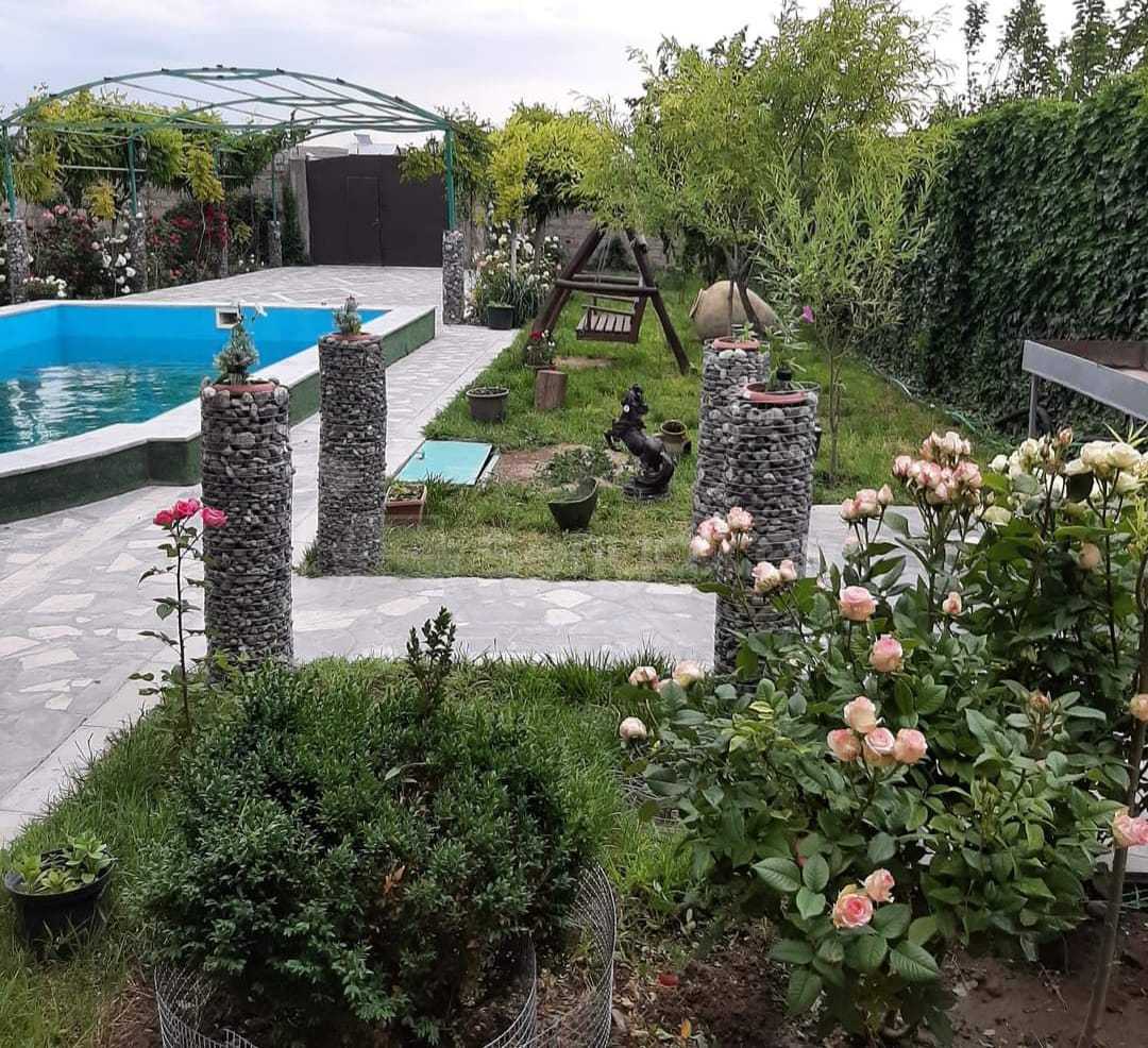 1 Սենյականոց Ամառանոց, 100քմ, Լողավազանով