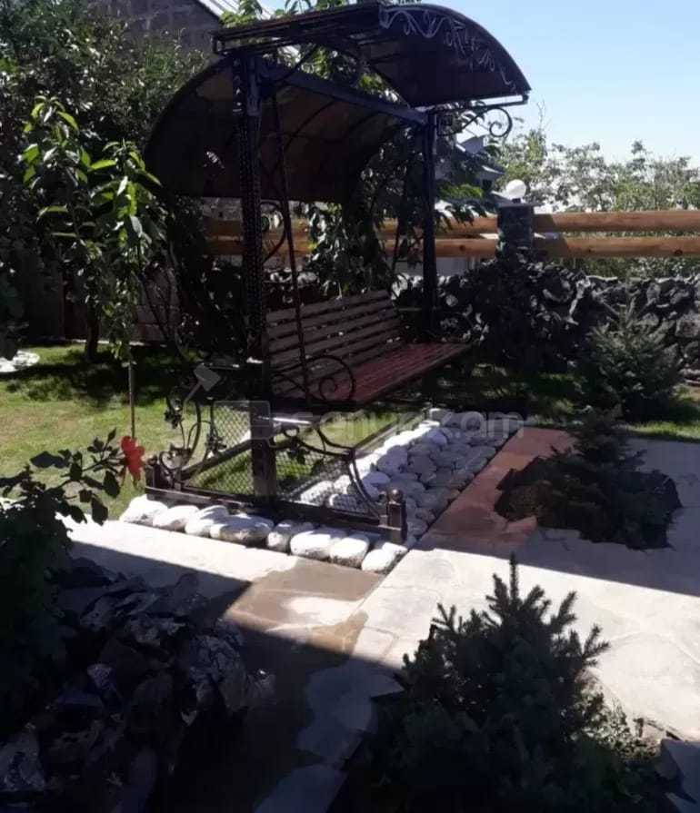 1 Սենյականոց Ամառանոց, 100քմ, Լողավազանով