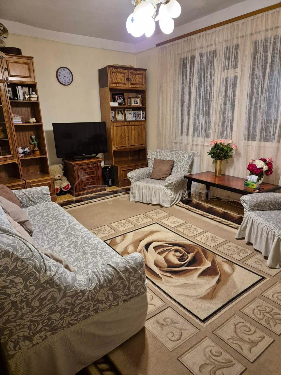 3 Սենյականոց Բնակարան, 74քմ, 1/9 հարկ, Նորմալ Վիճակում
