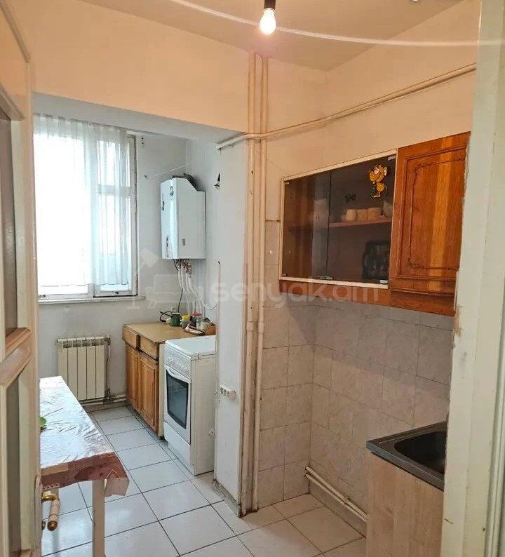 2 Սենյականոց Բնակարան, 52քմ, 8/9 հարկ, Նորմալ Վիճակում
