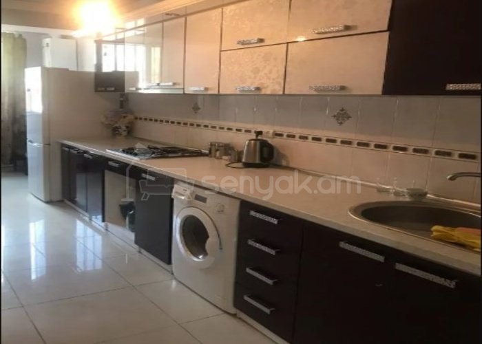 2 Սենյականոց Բնակարան Քարե Շենքում, 75քմ, 1/5 հարկ, Կապիտալ Վերանորոգված, Կահավորված, Արևկող